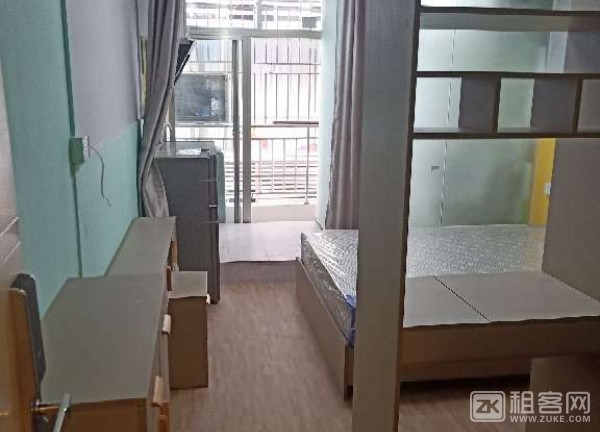 宝安超大单间，独立阳台，房东直租-1