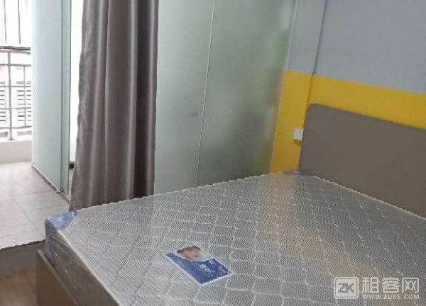 宝安超大单间，独立阳台，房东直租-3