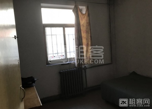 朱宏路与北二环立交东南角低价出租3室合租房-1