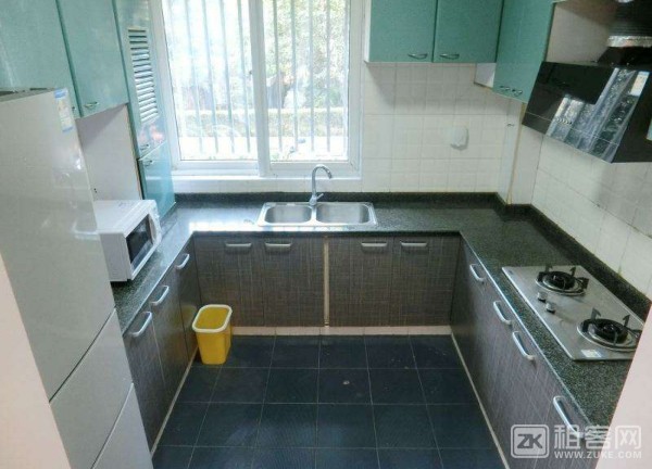 免押金，支持月付，定期保洁，近地铁-4