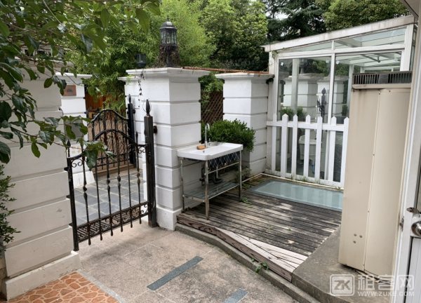 联体别墅出租-5