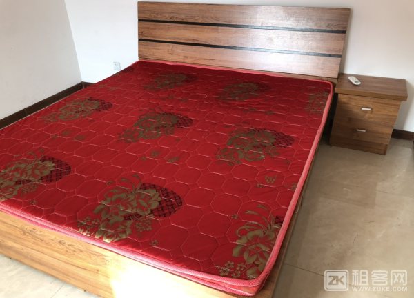 世融嘉轩三室两厅出租-2