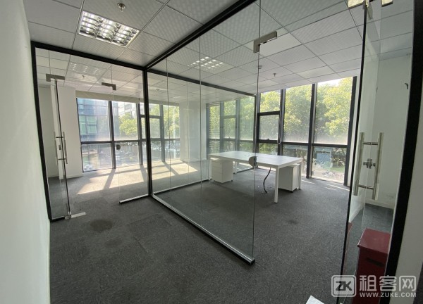 地铁9号线5分钟黄金地段办公空间-3