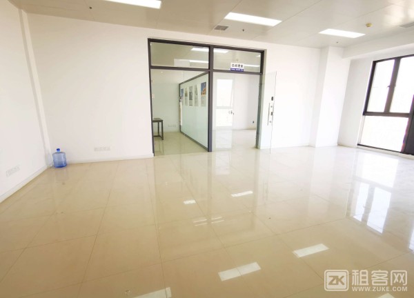 汉阳王家湾核心商圈142平写字楼-2