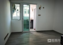 武警大厦公寓,新装,随时入住!