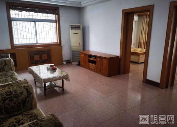 咸阳乐育北路三室两厅精装房-1