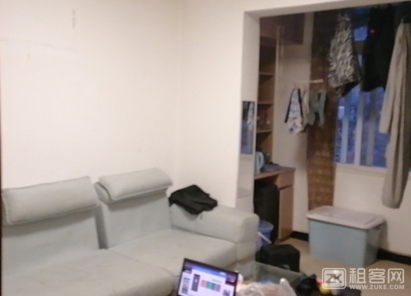 成都市青羊区黄田坝成飞小区合租-2