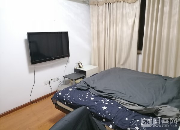 成都市青羊区黄田坝成飞小区合租-4